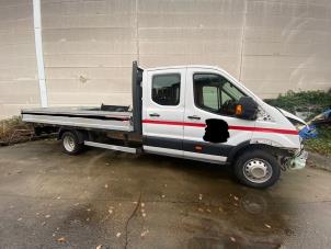 Used Loading container Ford Transit 2.2 TDCi 16V Euro 6 RWD Price on request offered by Autohandel-Smet Gebroeders NV