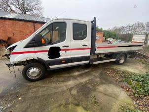 Used Door 4-door, front left Ford Transit 2.2 TDCi 16V Euro 6 RWD Price on request offered by Autohandel-Smet Gebroeders NV