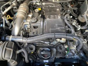 Used Engine Nissan NP 300 Navara (D23) 2.3 dCi twinturbo 16V 4x4 Price on request offered by Autohandel-Smet Gebroeders NV