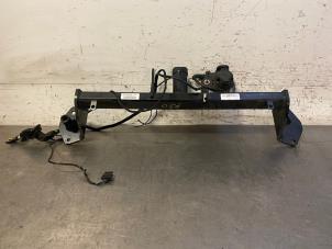 Used Towbar BMW 1 serie (F20) 118d 2.0 16V Price on request offered by Autohandel-Smet Gebroeders NV