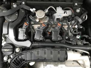 Używane Silnik Peugeot 308 SW (L4/L9/LC/LJ/LR) 1.2 12V e-THP PureTech 110 Cena na żądanie oferowane przez Autohandel-Smet Gebroeders NV