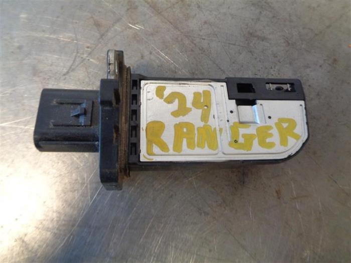 Medidor de flujo de aire de un Ford Ranger 2.2 TDCi 16V 125 4x4 2014