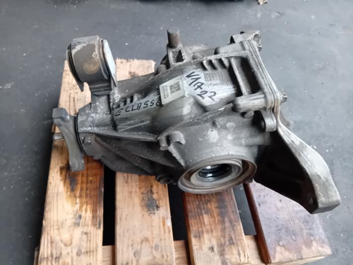 Gebrauchte Differential hinten Mercedes E (W213) E-450 3.0 V6 Turbo 24V 4-Matic Preis auf Anfrage angeboten von Autohandel-Smet Gebroeders NV