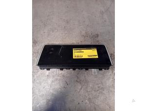 Begagnade Navigeringsdisplay BMW X5 (F15) xDrive 40e PHEV 2.0 Pris på förfrågan erbjuds av Autohandel-Smet Gebroeders NV