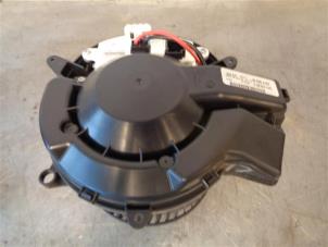 Used Heating and ventilation fan motor Mercedes GL (X166) 5.5 GL 63 AMG V8 32V 4-Matic Price on request offered by Autohandel-Smet Gebroeders NV