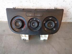 Used Air conditioning control panel Opel Combo 1.3 CDTI 16V ecoFlex Price on request offered by Autohandel-Smet Gebroeders NV