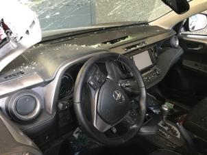 Usados Airbag set + dashboard Toyota RAV4 (A4) 2.5 Hybrid 16V VVT-i 4x4 Precio de solicitud ofrecido por Autohandel-Smet Gebroeders NV