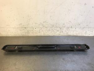 Used Radiator bar Ford Mondeo V Price on request offered by Autohandel-Smet Gebroeders NV