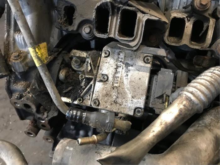 Gebrauchte Einspritzgehäuse Ford Transit 2.4 TDdi 16V 320L RWD Preis auf Anfrage angeboten von Autohandel-Smet Gebroeders NV