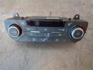 Used Air conditioning control panel Ford Focus 3 Wagon 1.0 Ti-VCT EcoBoost 12V 125 Price on request offered by Autohandel-Smet Gebroeders NV