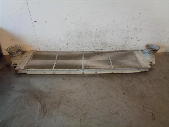 Usados Intercooler Volkswagen Transporter T5 2.0 TDI DRF Precio de solicitud ofrecido por Autohandel-Smet Gebroeders NV