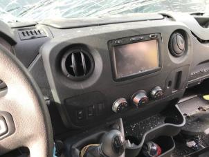 Usados Panel de control de aire acondicionado Nissan NV 400 (M9J) 2.3 dCi 110 16V Precio de solicitud ofrecido por Autohandel-Smet Gebroeders NV