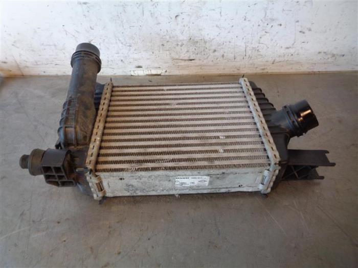 Usagé Intercooler Renault Clio IV Estate/Grandtour (7R) 1.5 Energy dCi 90 FAP Prix sur demande proposé par Autohandel-Smet Gebroeders NV