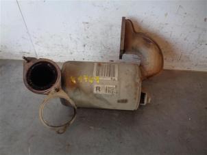 Used Catalytic converter Renault Master III (FD/HD) 2.5 dCi 120 FAP Price on request offered by Autohandel-Smet Gebroeders NV