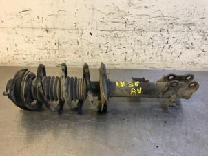 Used Front shock absorber, right Hyundai iX35 (LM) 1.7 CRDi 16V Price on request offered by Autohandel-Smet Gebroeders NV