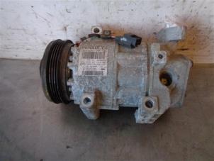 Used Air conditioning pump Dacia Sandero II 1.2 16V Price on request offered by Autohandel-Smet Gebroeders NV
