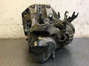 Getriebe van een Renault Clio III (BR/CR) 1.5 dCi 85 2010