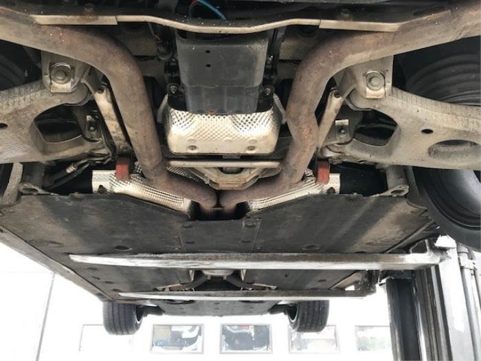 Gebrauchte Differential hinten Porsche Panamera (970) 4.8 V8 32V Turbo Preis auf Anfrage angeboten von Autohandel-Smet Gebroeders NV