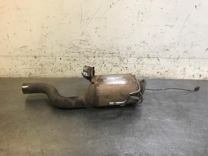 Gebrauchte Katalysator Volkswagen Touareg (7PA/PH) 3.0 TDI V6 24V BlueMotion Technology DPF Preis auf Anfrage angeboten von Autohandel-Smet Gebroeders NV