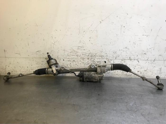 Power steering box from a BMW 1 serie (F20) 116d 1.5 12V TwinPower 2019