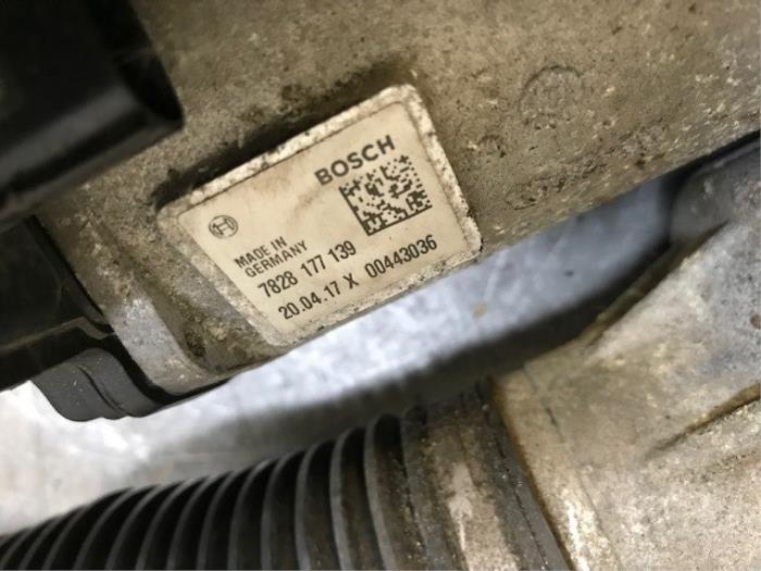 Power steering box Jaguar XE - JX733200AB 