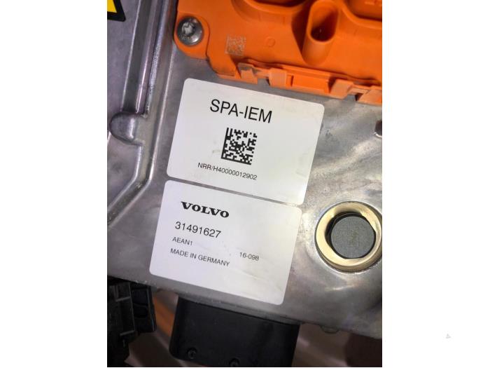 Gebrauchte Sonstige Volvo XC90 II 2.0 T8 16V Twin Engine AWD Preis auf Anfrage angeboten von Autohandel-Smet Gebroeders NV