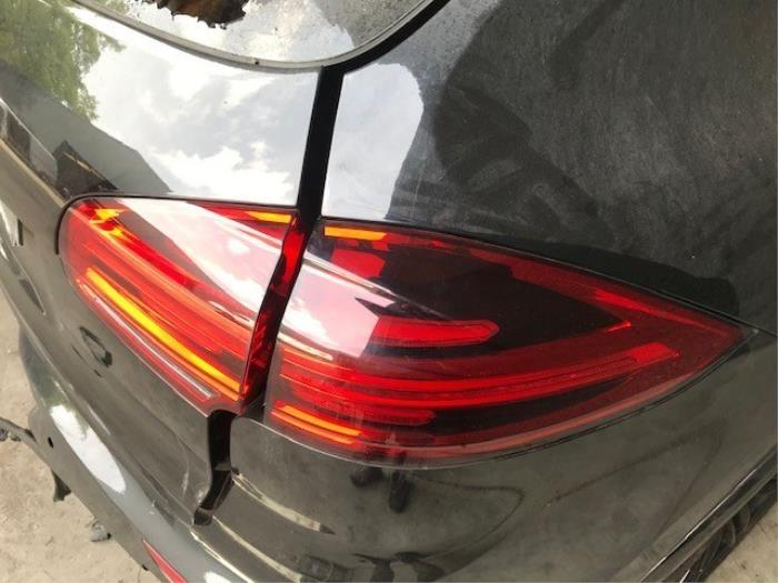 Feu Arrière Gauche Pour Porsche Cayenne 2010-2014 - Référence 95863109501 - Neuf Sous Emballage - Marque EDA PREMIUM