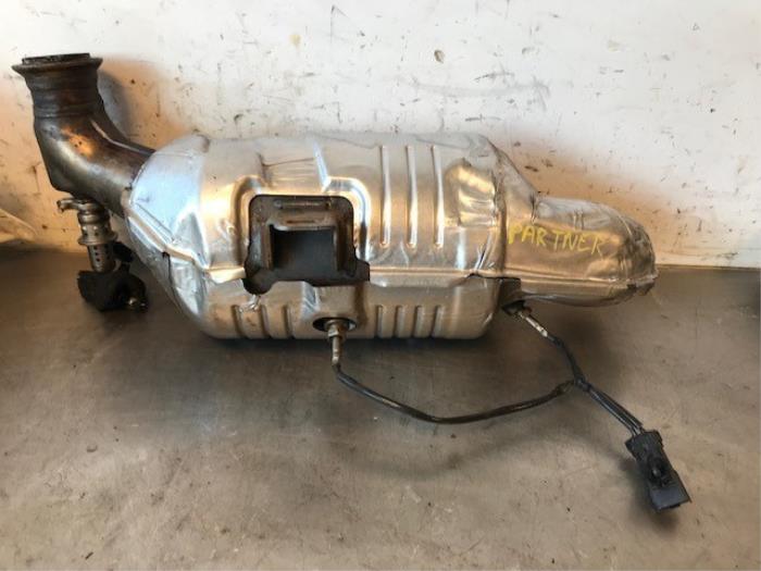 Gebrauchte Katalysator Peugeot Partner Tepee (7A/B/C/D/E/F/G/J/P/S) 1.6 BlueHDi 100 Preis auf Anfrage angeboten von Autohandel-Smet Gebroeders NV