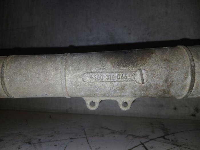 Differential vorne van een Volkswagen Amarok 3.0 TDI V6 24V 4Motion 2020