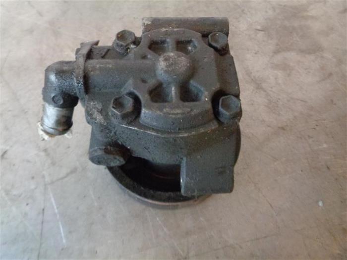 Usagé Pompe de direction Ford Transit 2.2 TDCi 16V Euro 5 Prix sur demande proposé par Autohandel-Smet Gebroeders NV