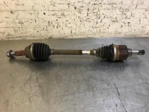 Used Front drive shaft, left Ford Fiesta 6 (JA8) 1.0 SCI 12V 80 Price on request offered by Autohandel-Smet Gebroeders NV