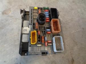 Used Fuse box Citroen C4 Picasso (UD/UE/UF) 1.6 16V VTi 120 Price on request offered by Autohandel-Smet Gebroeders NV