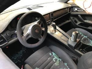 Used Airbag set + dashboard Porsche Panamera (970) 3.0 D V6 24V Price on request offered by Autohandel-Smet Gebroeders NV
