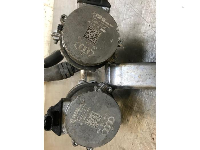 Additional water pump Porsche Panamera - 8K096567 