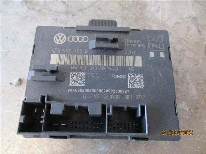 Module (miscellaneous) from a Audi Q7 2010
