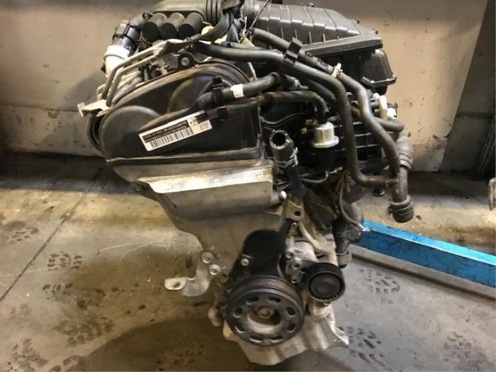 Engine from a Skoda Fabia III Combi (NJ5) 1.2 TSI 16V Greentech 2017