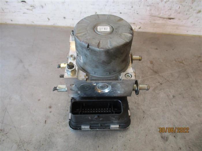 ABS Pumpen mei oenummer 009540 Vorrat ProxyParts.de