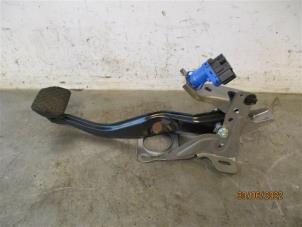 Used Brake pedal Mazda CX-5 (KF) 2.2 SkyActiv-D 184 16V 4WD Price on request offered by Autohandel-Smet Gebroeders NV