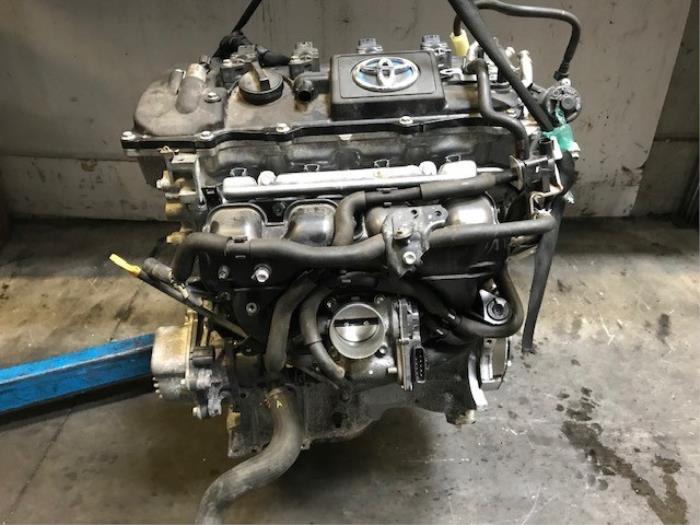 Engine Toyota C-HR 1.8 16V Hybrid - X2ZRW22U292 2ZRFXE