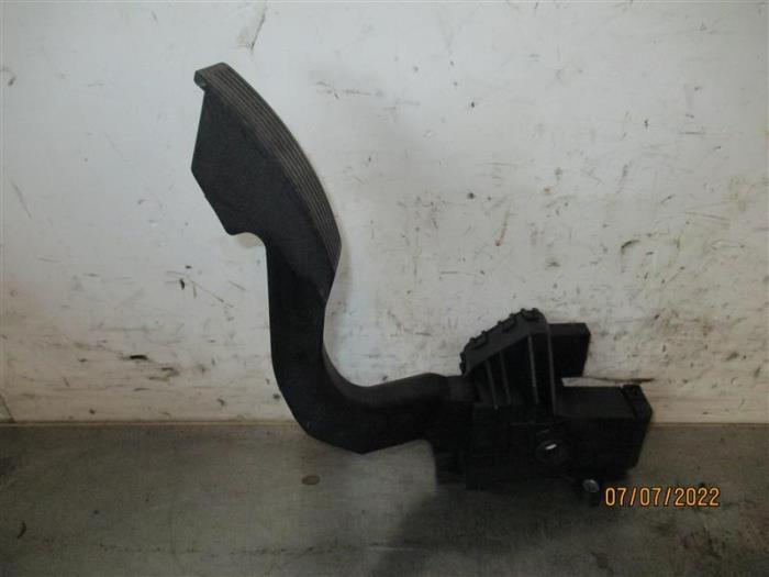 Begagnade Gaspedalsensor Peugeot Boxer (U9) 2.2 HDi 110 Euro 5 Pris på förfrågan erbjuds av Autohandel-Smet Gebroeders NV