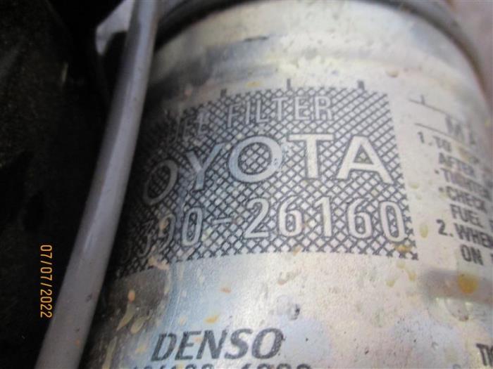 Filtro de combustible de un Toyota Auris (E18) 1.4 D-4D-F 16V 2013