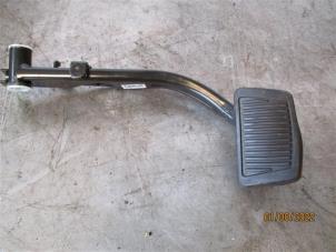 Used Brake pedal Hyundai i30 Wagon (GDHF5) 1.6 GDI Blue 16V Price on request offered by Autohandel-Smet Gebroeders NV