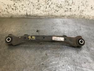 Used Rear wishbone, right Hyundai iX35 (LM) 1.6 GDI 16V Price on request offered by Autohandel-Smet Gebroeders NV