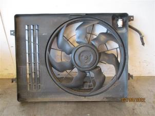 Used Fan motor Hyundai i30 Wagon (GDHF5) 1.6 GDI Blue 16V Price on request offered by Autohandel-Smet Gebroeders NV