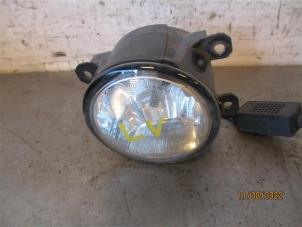 Used Fog light, front left Ford S-Max (WPC) 2.0 TDCi 180 16V Price on request offered by Autohandel-Smet Gebroeders NV