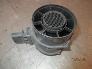Usados Medidor de flujo de aire Alfa Romeo MiTo (955) 1.4 Precio de solicitud ofrecido por Autohandel-Smet Gebroeders NV