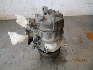 Used Air conditioning pump Mercedes Vito (447.6) 2.2 119 CDI 16V BlueTEC Price on request offered by Autohandel-Smet Gebroeders NV