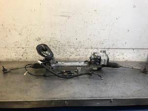 Used Power steering box Ford Kuga II (DM2) 2.0 TDCi 16V 120 Price on request offered by Autohandel-Smet Gebroeders NV