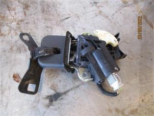 Used Tailgate lock stop Audi A5 (8T3) 2.7 TDI V6 24V Price on request offered by Autohandel-Smet Gebroeders NV
