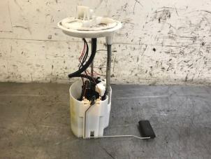 Usados Bomba eléctrica de combustible Opel Adam 1.2 16V Precio de solicitud ofrecido por Autohandel-Smet Gebroeders NV